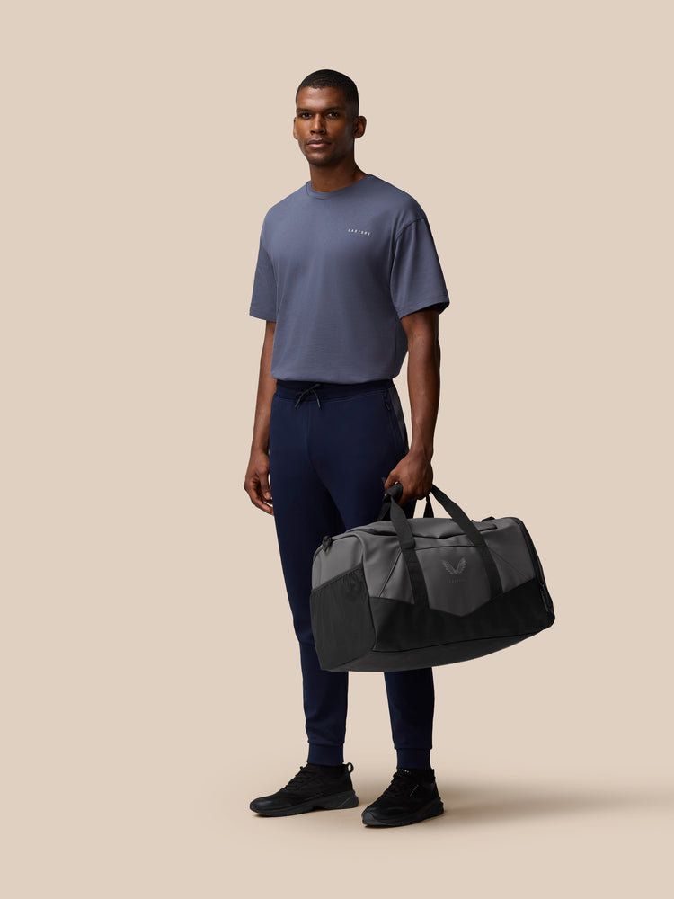 Core Holdall - Gunmetal/ Schwarz