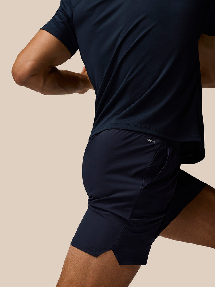 Adapt Training Shorts - Mitternachtsmarine