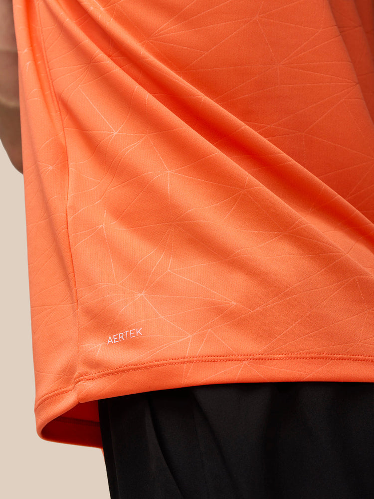 Herren-T-Shirt mit Allover-Print und kurzen Ärmeln – Orange