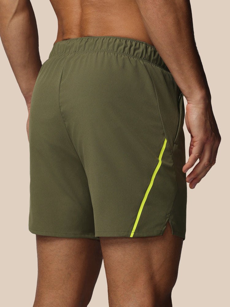 Herren Apex 6" Shorts mit Innenhose - Ivy Grün
